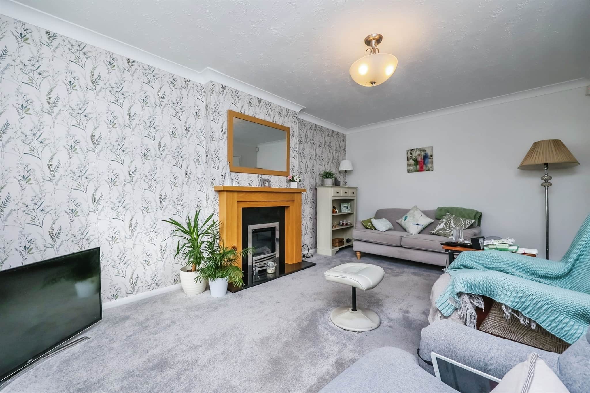 Property at Tudor Court, Hucknall, Nottingham