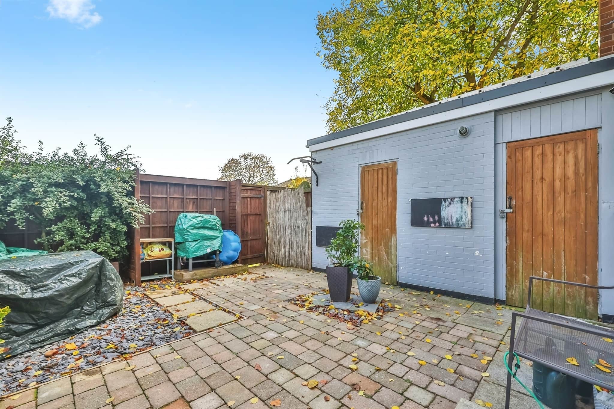 Property at Huntly Close, NOTTINGHAM