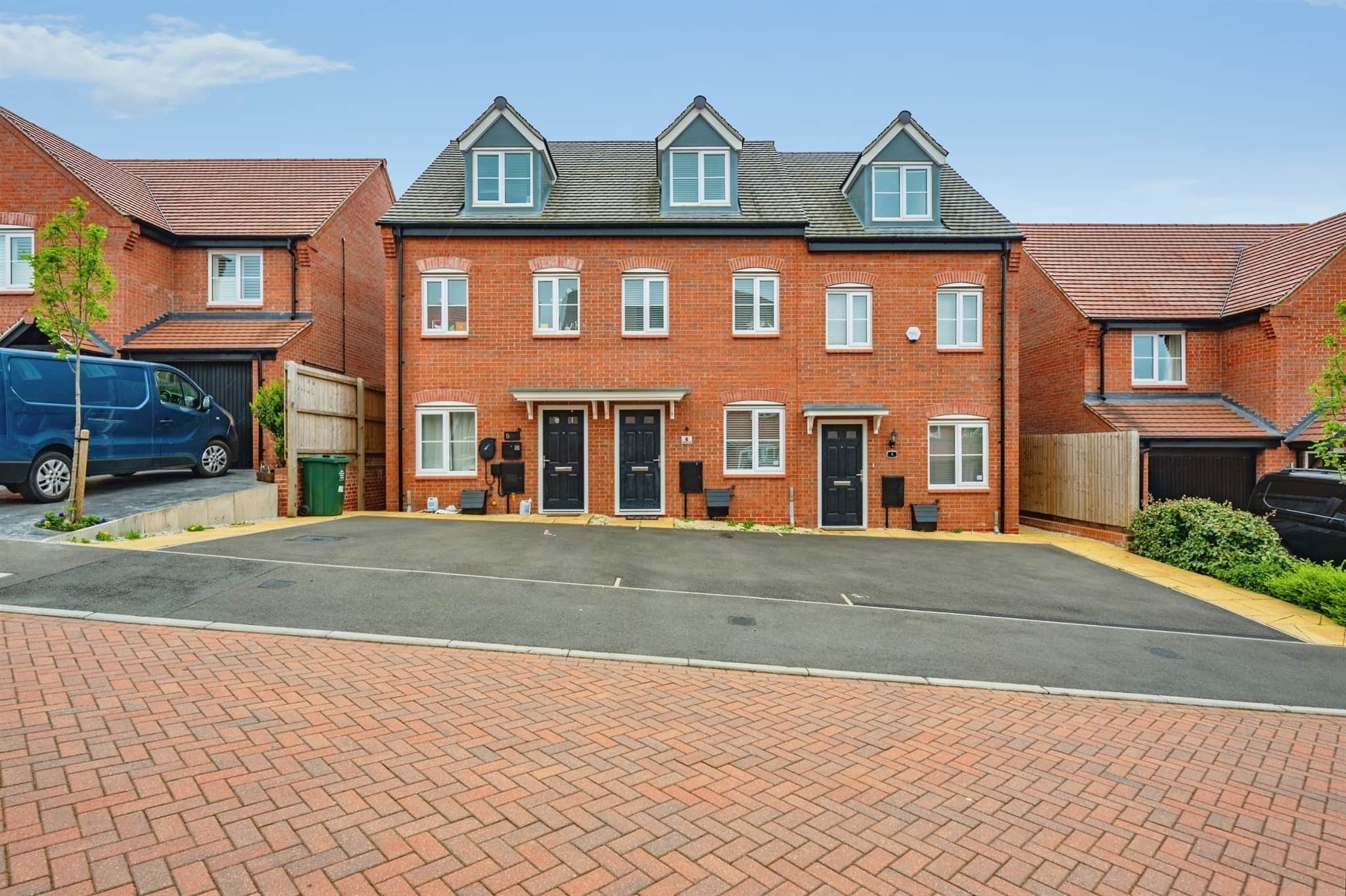 Property at Rochester Close, Chellaston, Derby