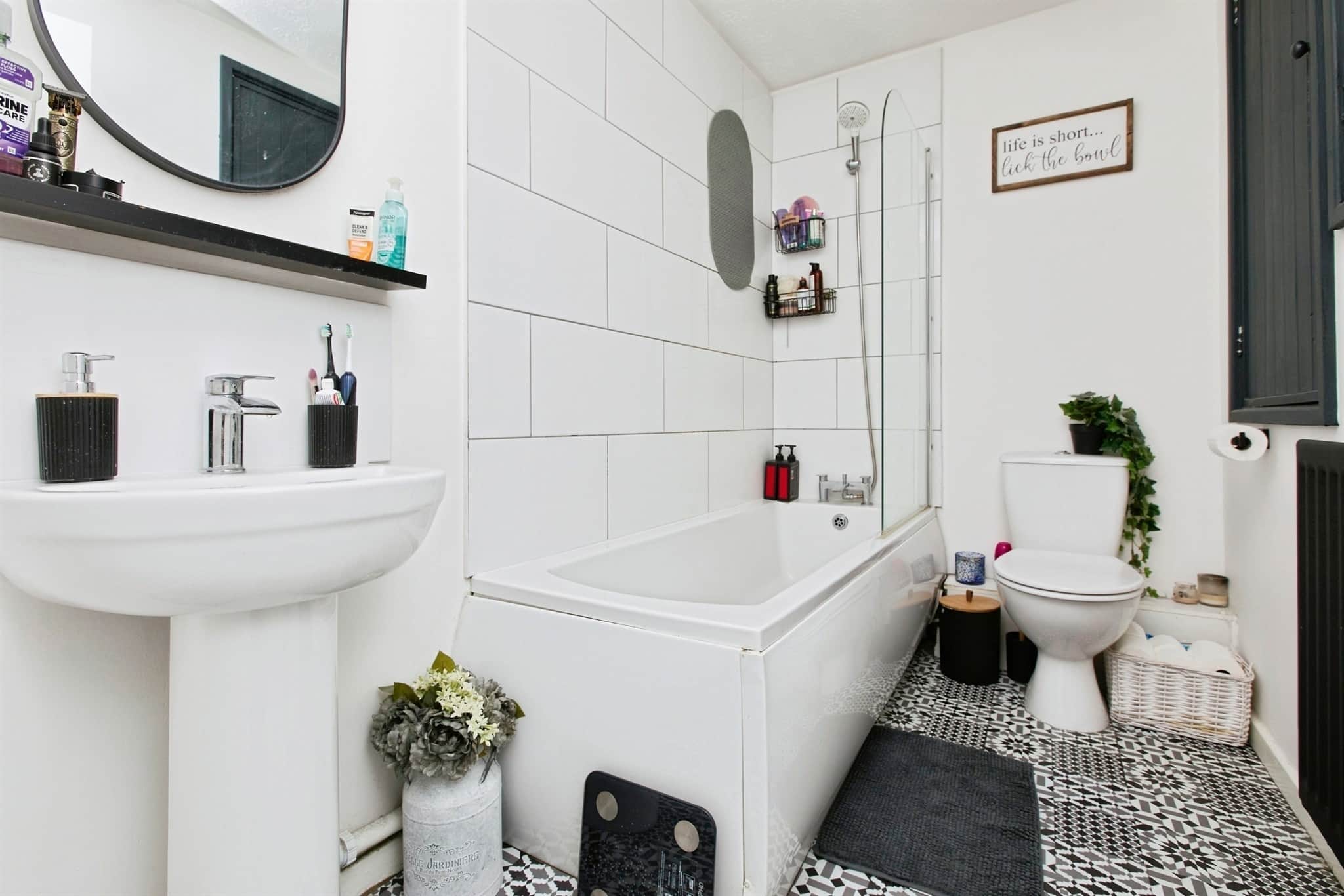 Property at Temple Close, BURTON-ON-TRENT