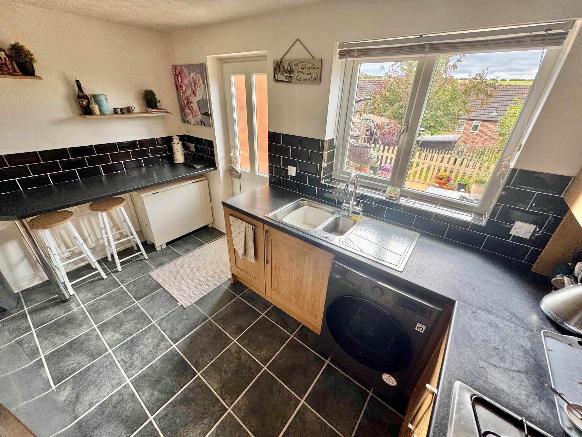 Property at Best Avenue, Burton-On-Trent