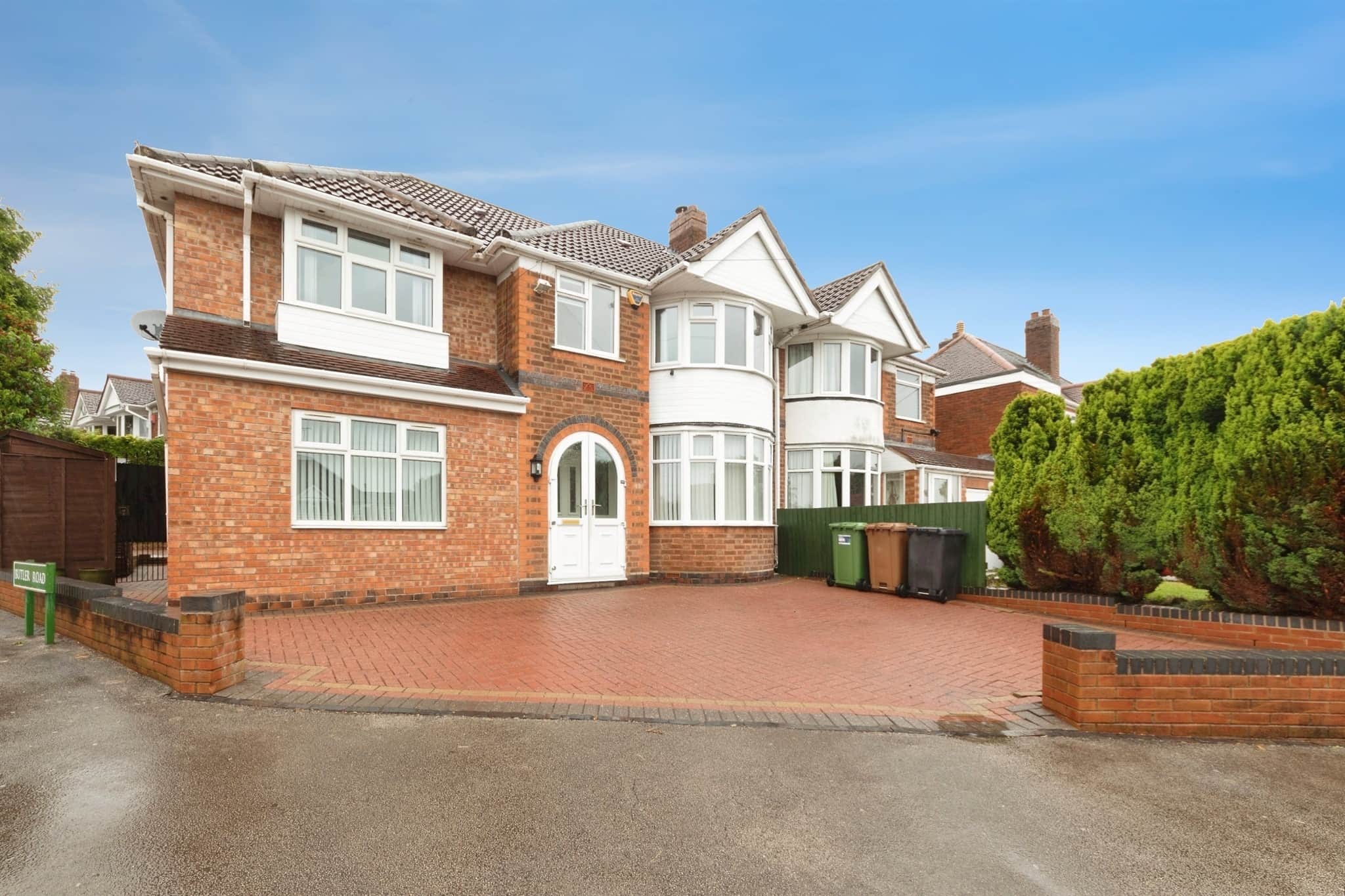 Property at Lyndon Road, Solihull