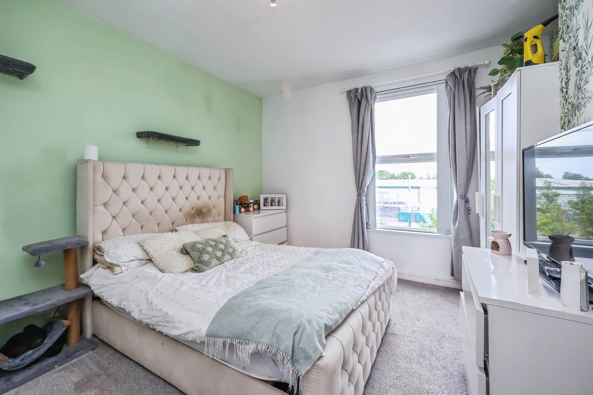Property at Bestwood Road, Nottingham
