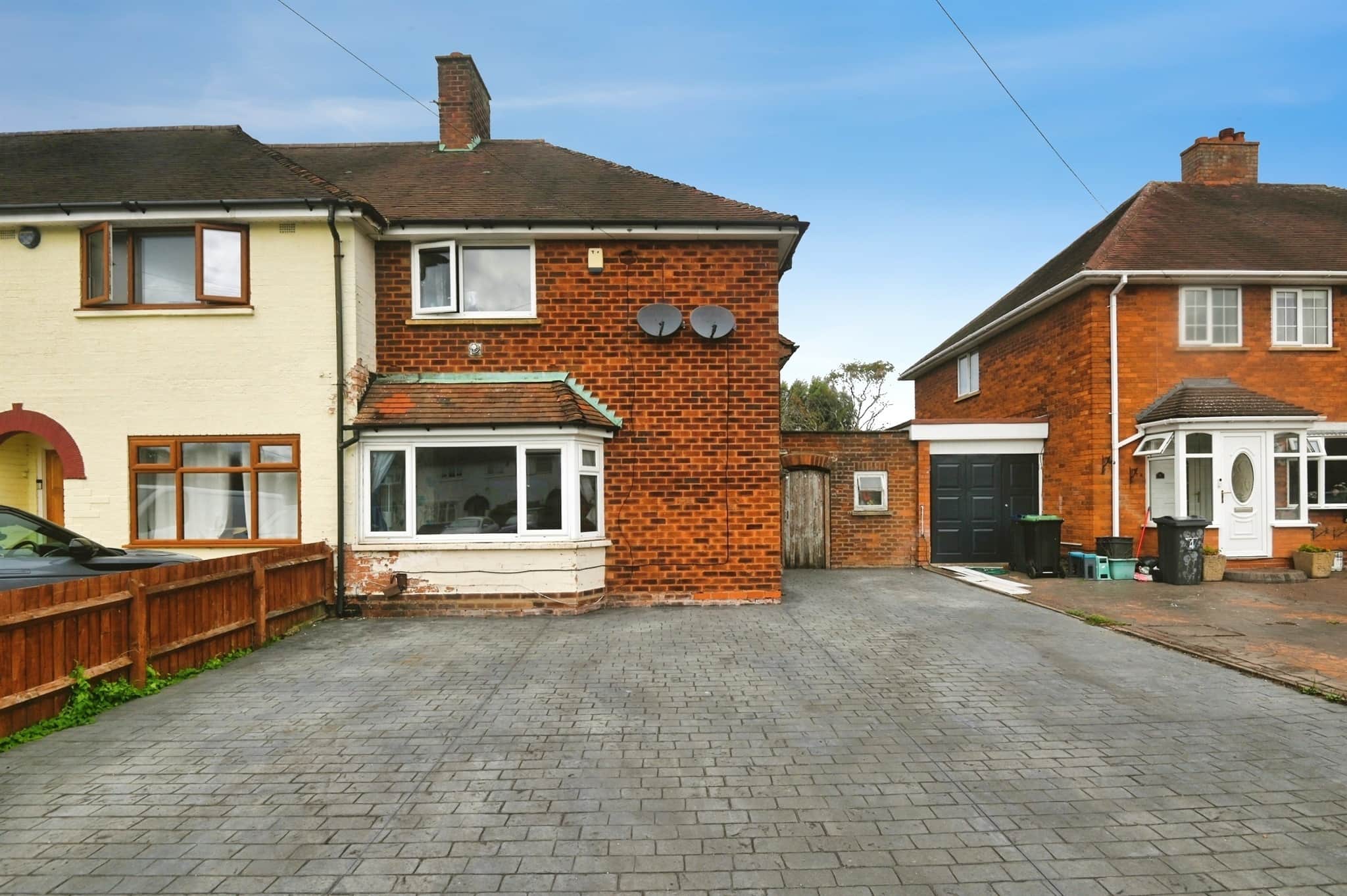 Property at Whitehead Drive, Minworth, Sutton Coldfield