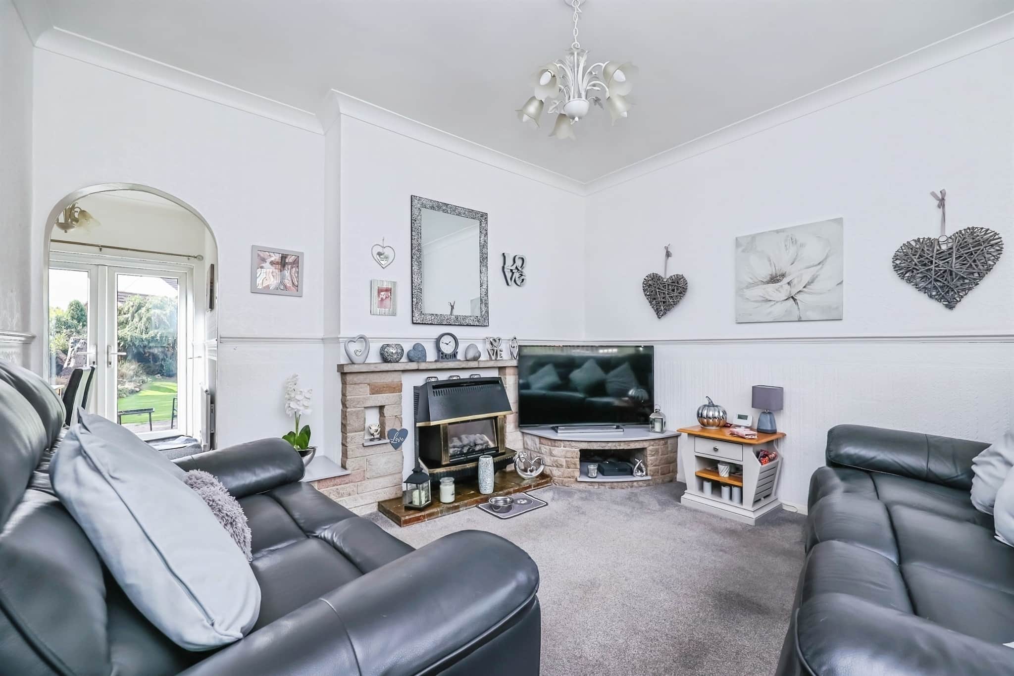 Property at Edmund Grove, Hucknall, Nottingham
