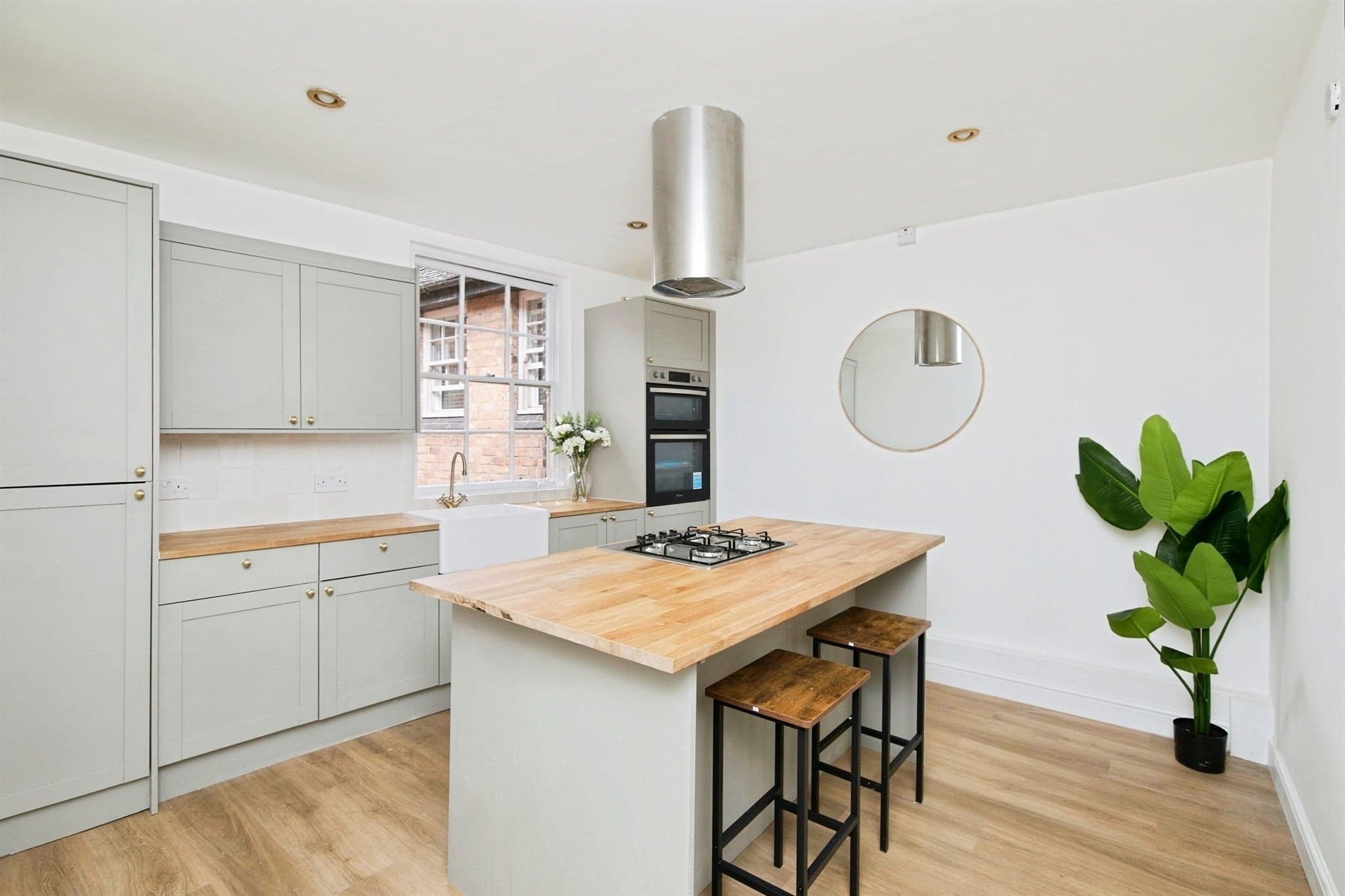 Property at Horninglow Street, Burton-On-Trent
