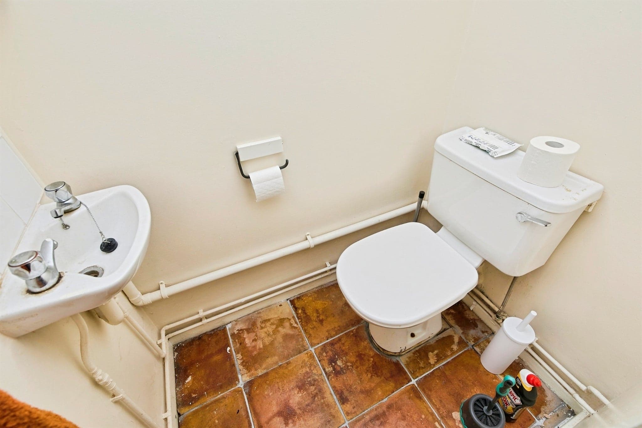 Property at Dunedin Crescent, Burton-On-Trent