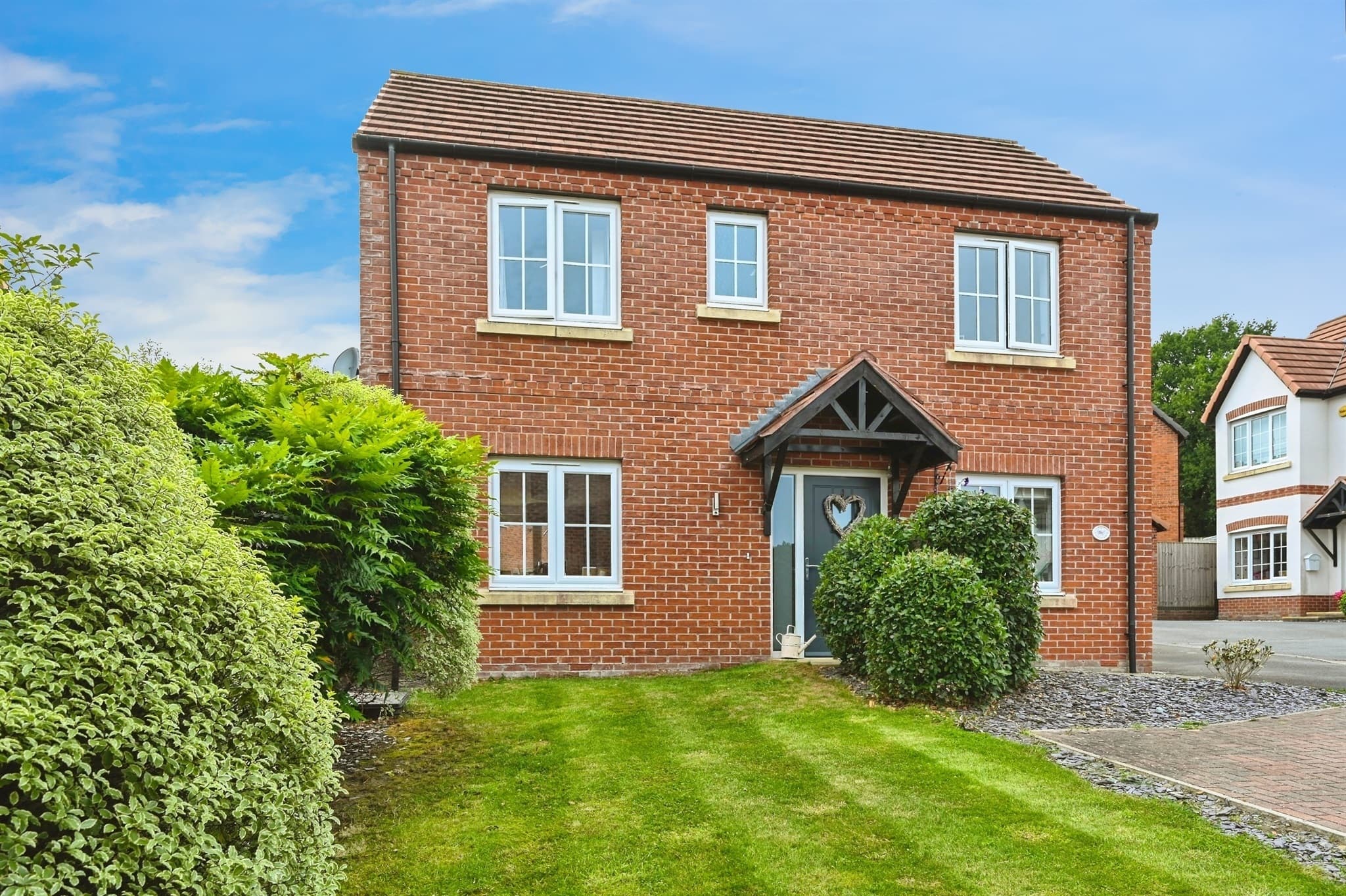 Property at Highfields Close, Alfreton