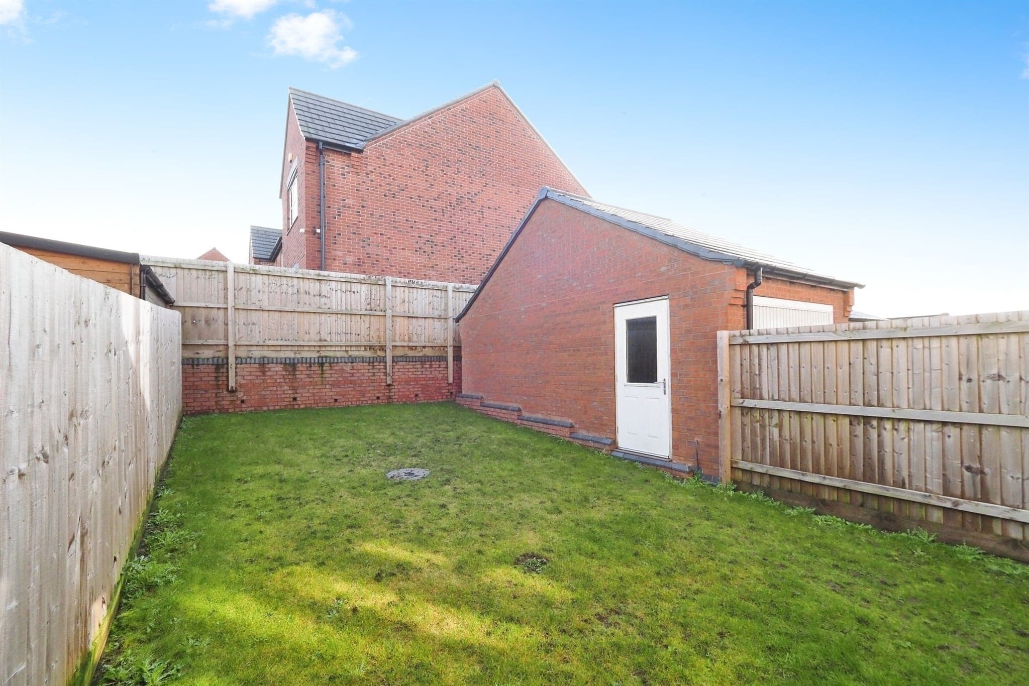 Property at Lindhurst Way West, Mansfield