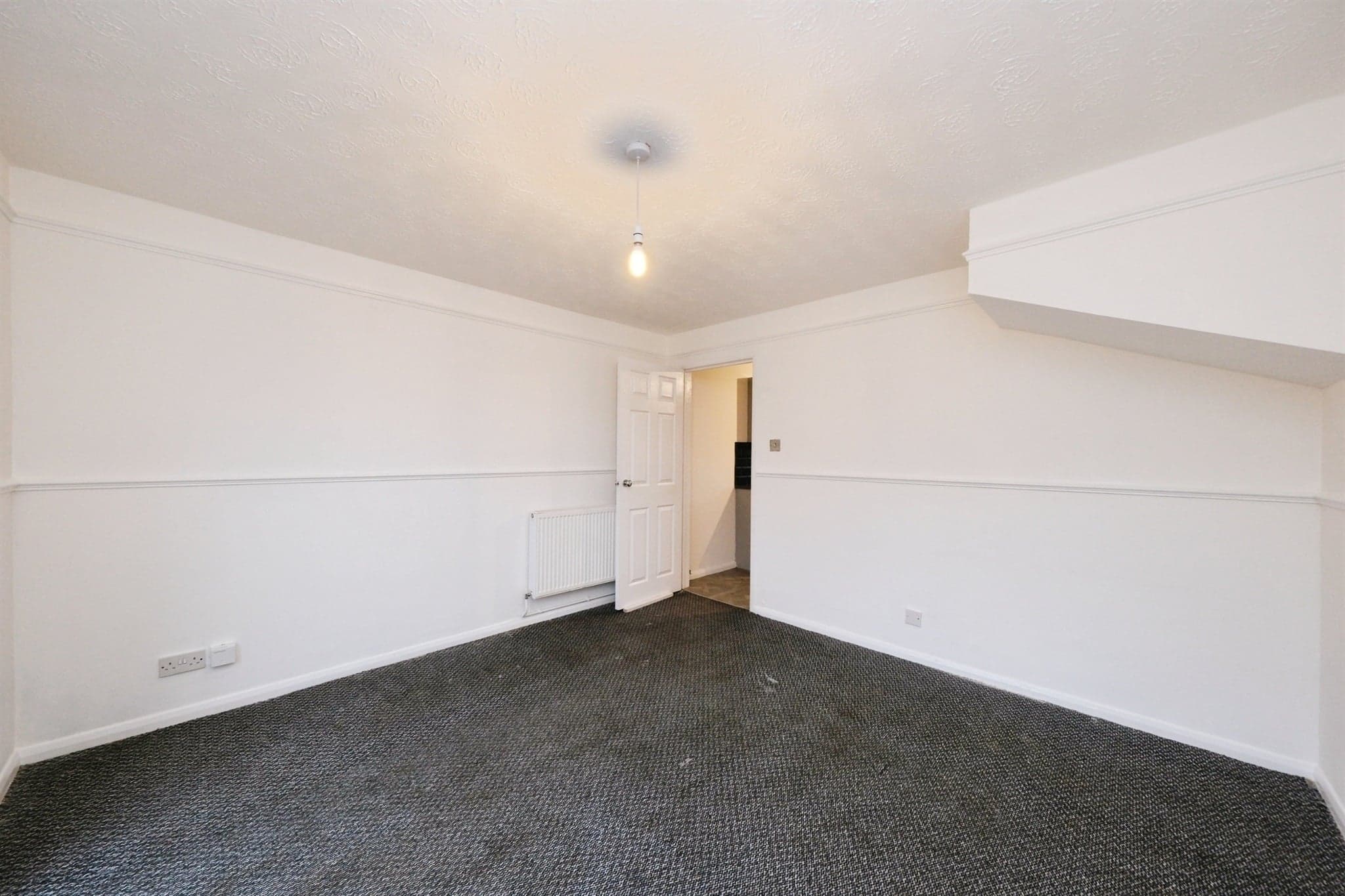 Property at Vera Crescent, Rainworth, Mansfield