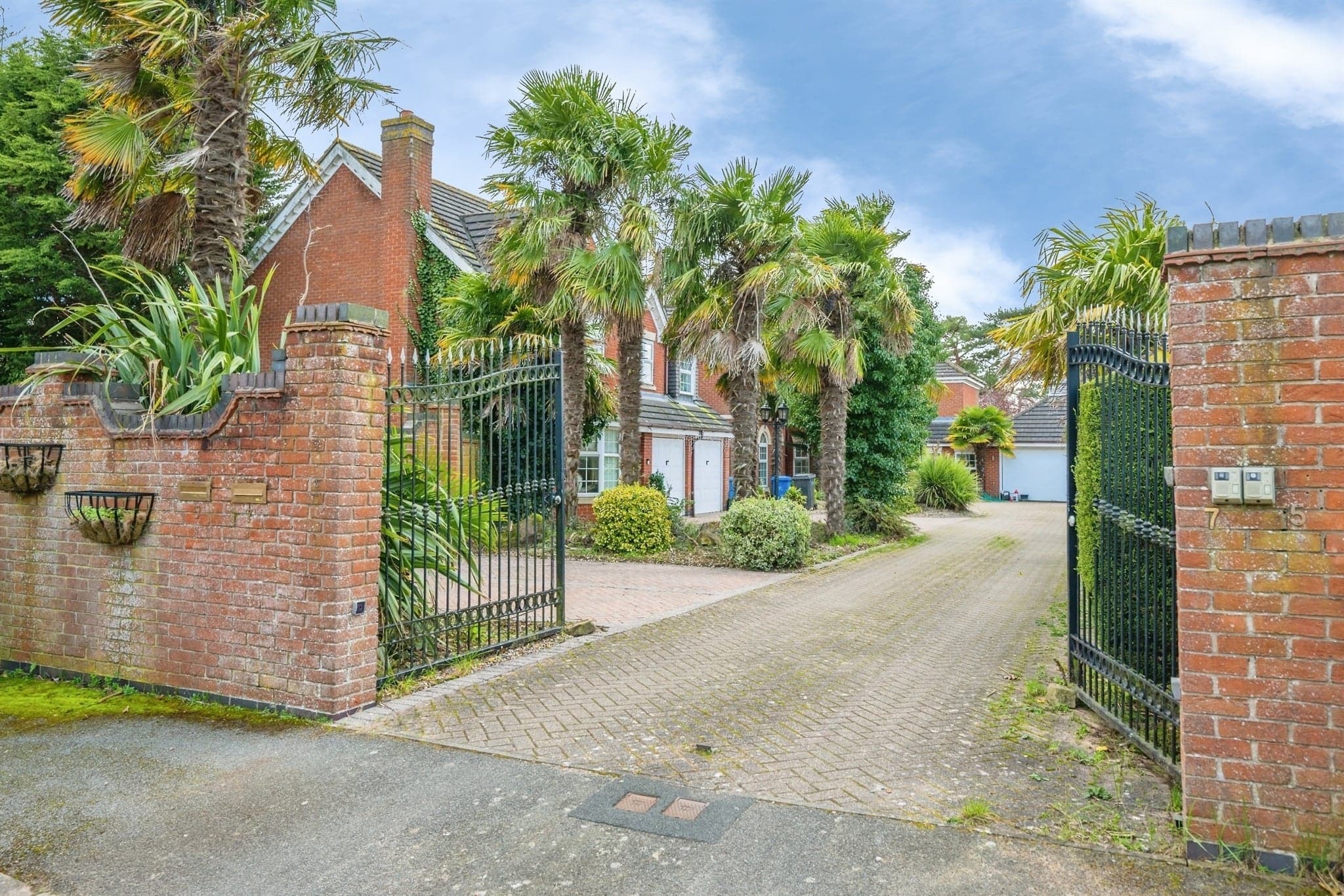 Property at Burghley Way, Littleover, Derby