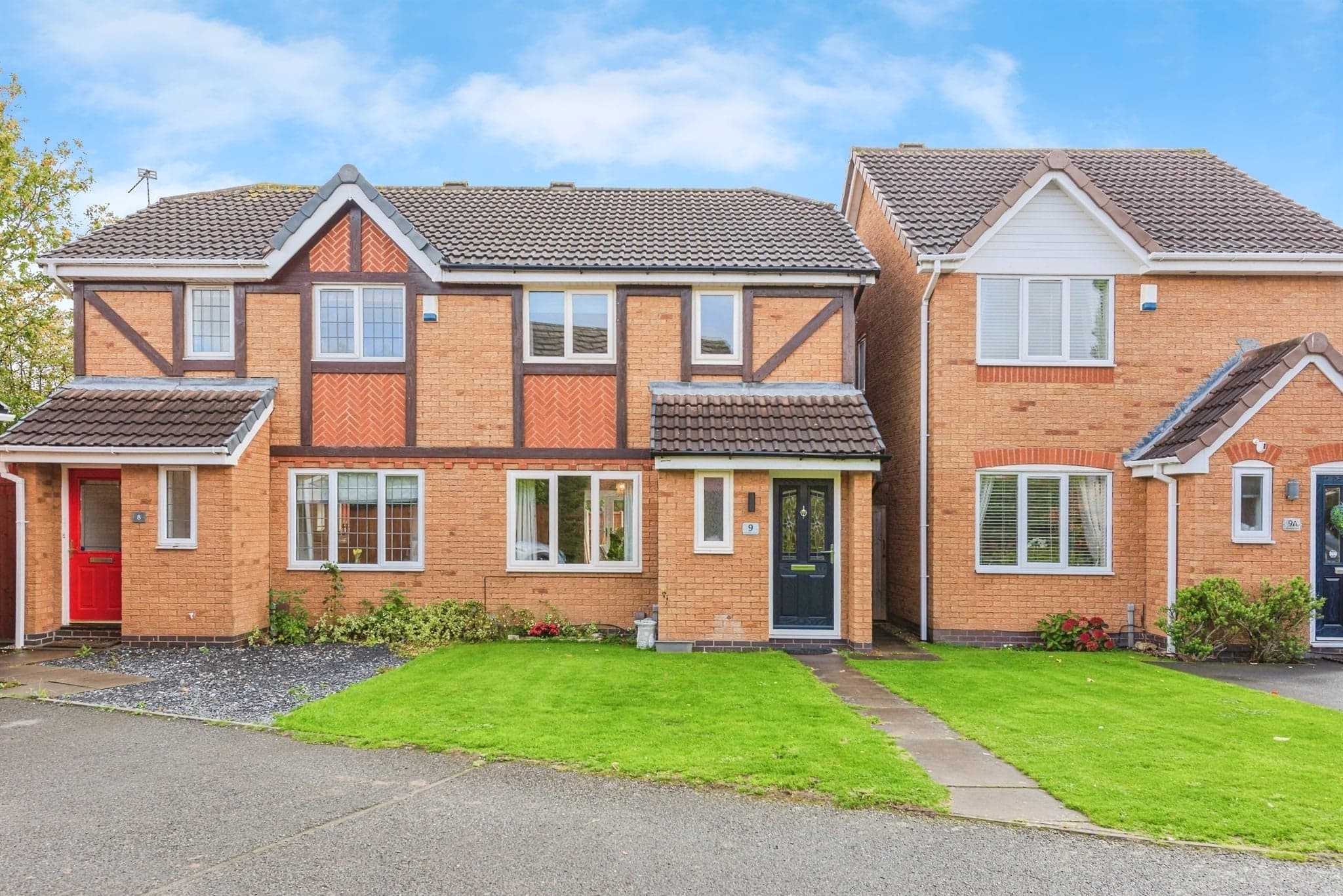 Property at Glendale Court, Wilnecote, Tamworth