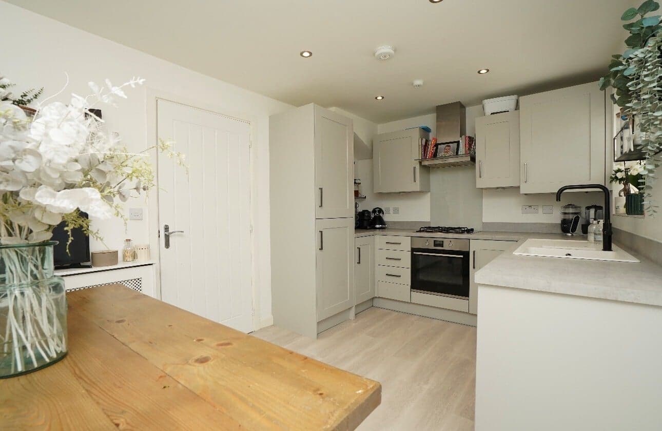 Property at Hewer Close, Eastwood, Nottingham
