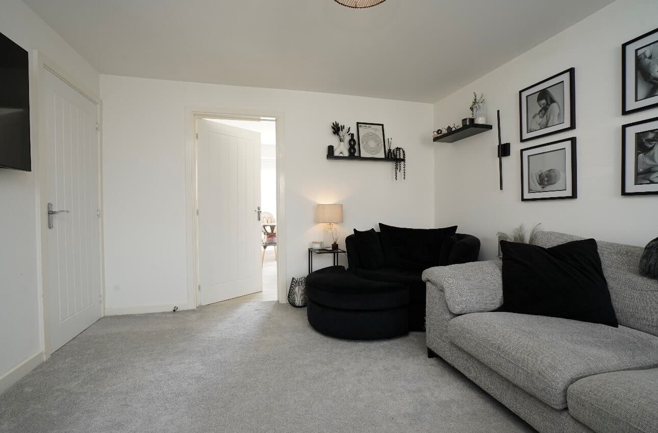 Property at Hewer Close, Eastwood, Nottingham