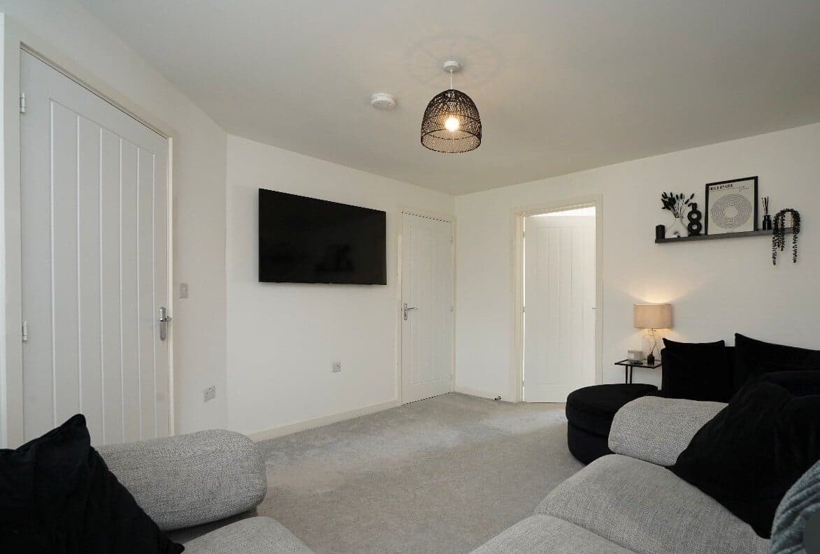 Property at Hewer Close, Eastwood, Nottingham