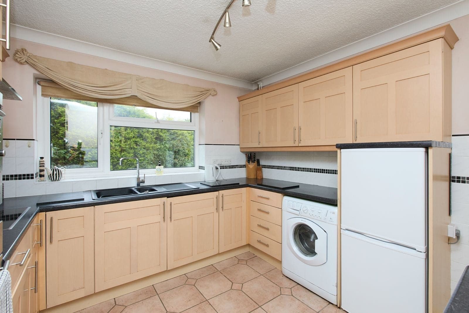 Property at Longbow Close, Stretton, Burton-On-Trent